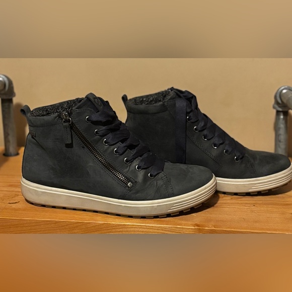 Women's ECCO Soft 7 Tred GORE-TEX High Top Sneaker- Leather size 9 - Picture 8 of 15